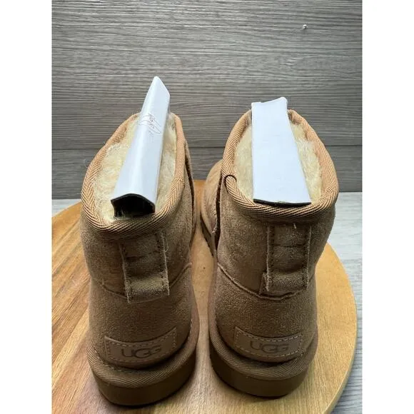UGG CLASSIC MINI II CHESTNUT SUEDE SHEEPSKIN WOMEN'S BOOTS SIZE 7