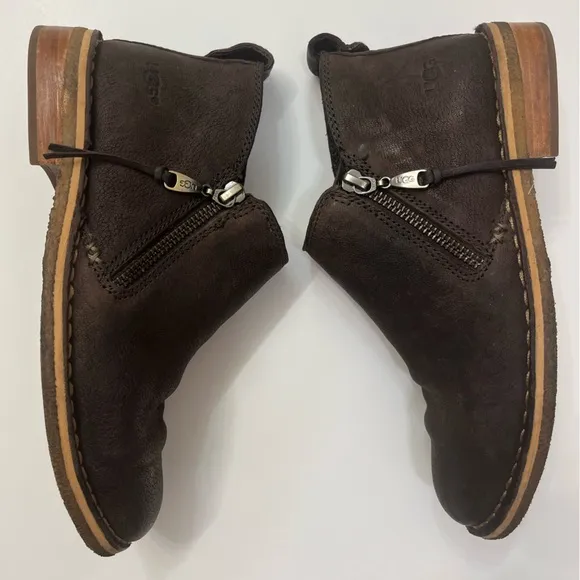 UGG Clementine side zip ankle boots brown leather booties sherpa insole 6