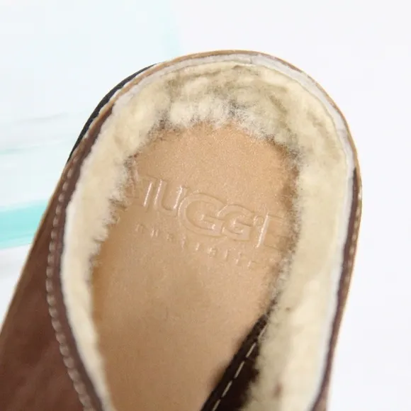 Ugg Clogs Women Shearling lined Shoes Leather Slip on Flat sz 5