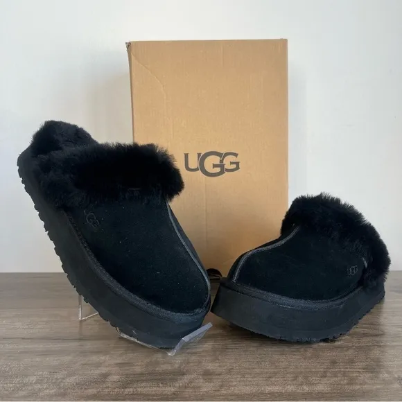 Ugg Disquette Women's Slipper Size 8 Black with Original Box SKU#24318