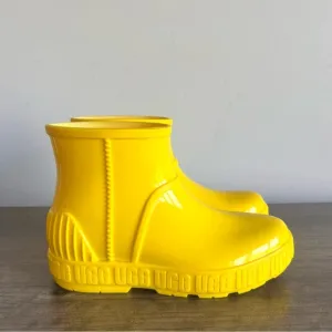 Ugg Drizlita Kids Boot Size 2 SKU#243075