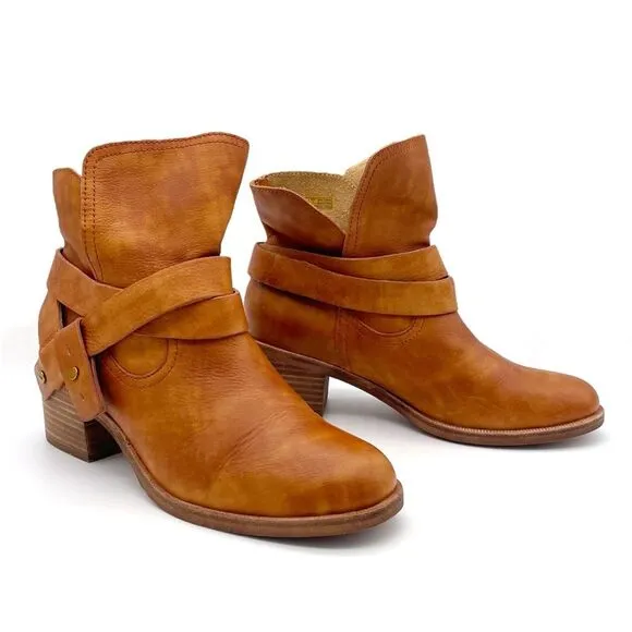 UGG Elora Leather Buckle Strap Slouchy Block Heel Boots Cognac Brown Size 6.5