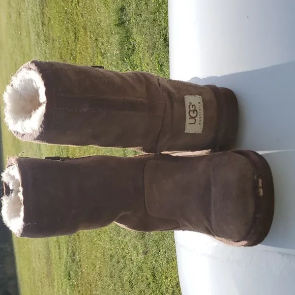 Ugg girls tall boots 13