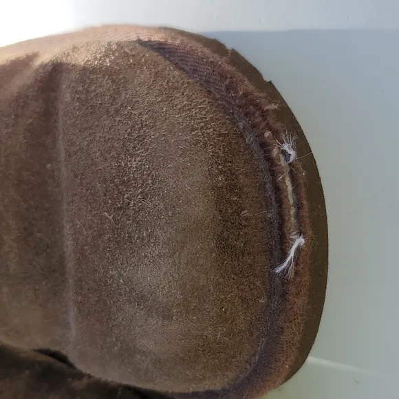 Ugg girls tall boots 13