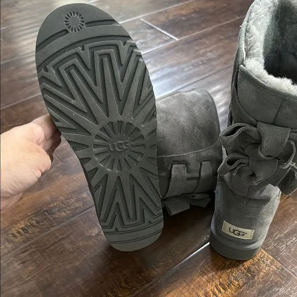 UGG Gray Winter Boots with Plush Lining and Bows