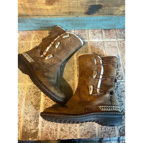 UGG Kona 5156 Boots Chestnut Suede Leather Shearling Sheepskin Lined Toggle 8