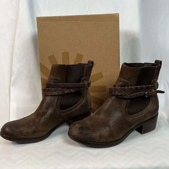 Ugg Krewe Chocolate Leather Boots Booties - 6.5
