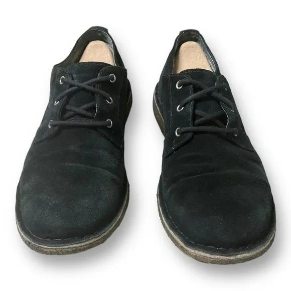 Ugg Mens 3269 Black Suede Lace Up Oxfords Chaucer Sheepskin Interior Shoes 10.5