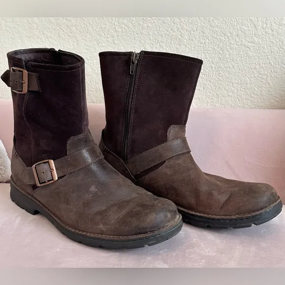 UGG Messner Mens 11.5 Waterproof Suede Leather Boots Chocolate Brown Buckle Zip