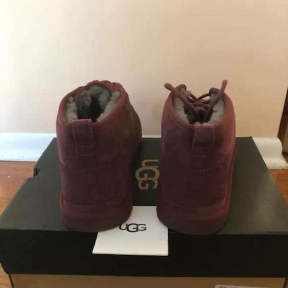 UGG Neumel Chukka Suede Boot. Size: 12