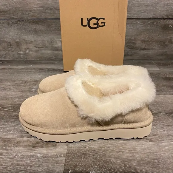 UGG | Nita Ultra Mini Bootie Closed Back Slippers SAND NEW