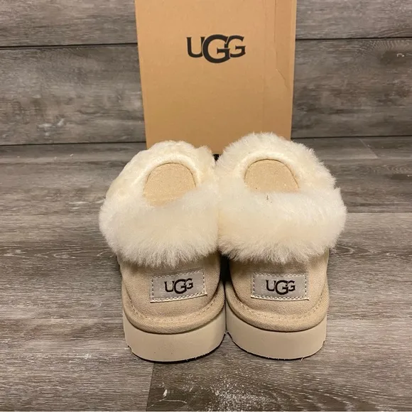 UGG | Nita Ultra Mini Bootie Closed Back Slippers SAND NEW