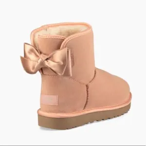 UGG Satin Bow Mini Boots Suntan Color Size 8 NEW
