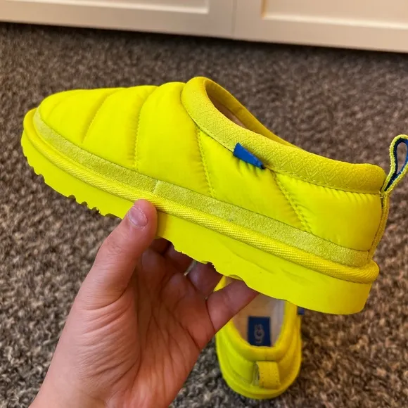 UGG Tasman LTA New Women’s Neon Yellow‎ Puffer Shoes Size US 5