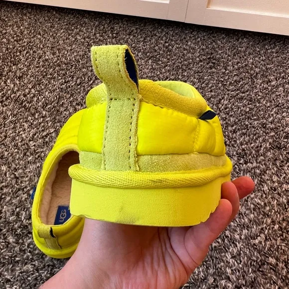 UGG Tasman LTA New Women’s Neon Yellow‎ Puffer Shoes Size US 5