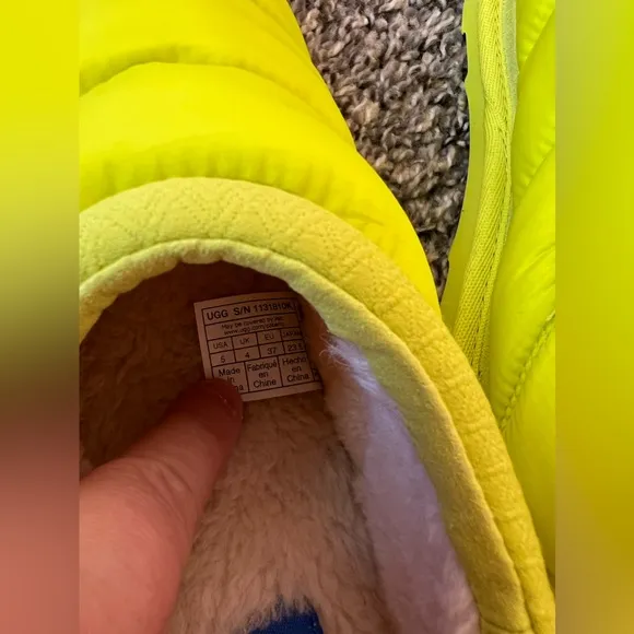 UGG Tasman LTA New Women’s Neon Yellow‎ Puffer Shoes Size US 5