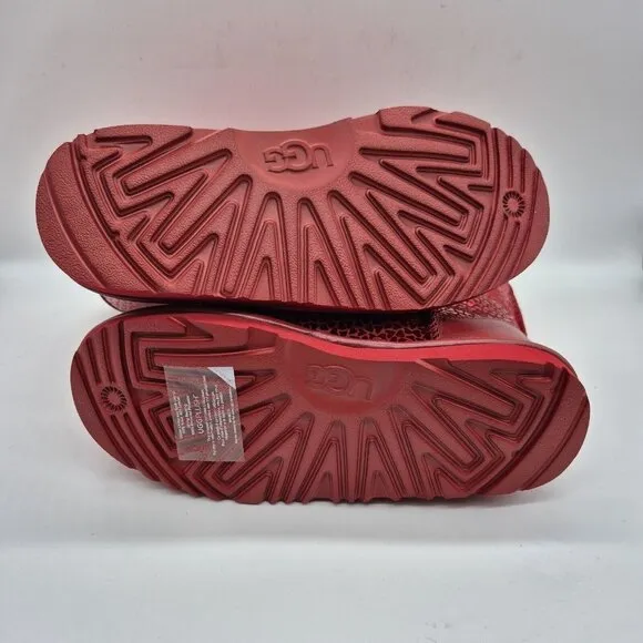 Ugg Toddler Girls Kids' Classic II Gel Hearts Boot Metallic Red Size US 10