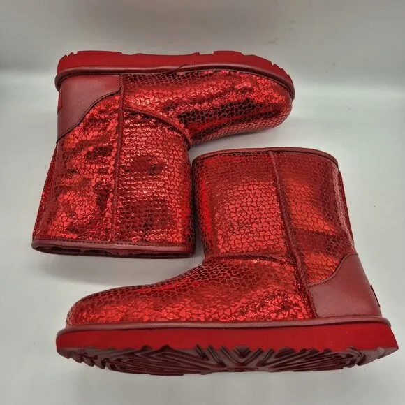 Ugg Toddler Girls Kids' Classic II Gel Hearts Boot Metallic Red Size US 10