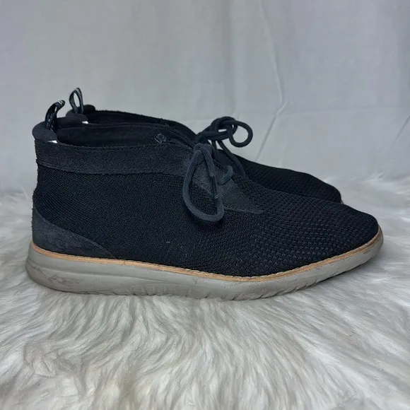 UGG Union. Chukka Men's Navy Hyper Weave Casual Shoe Sz 9