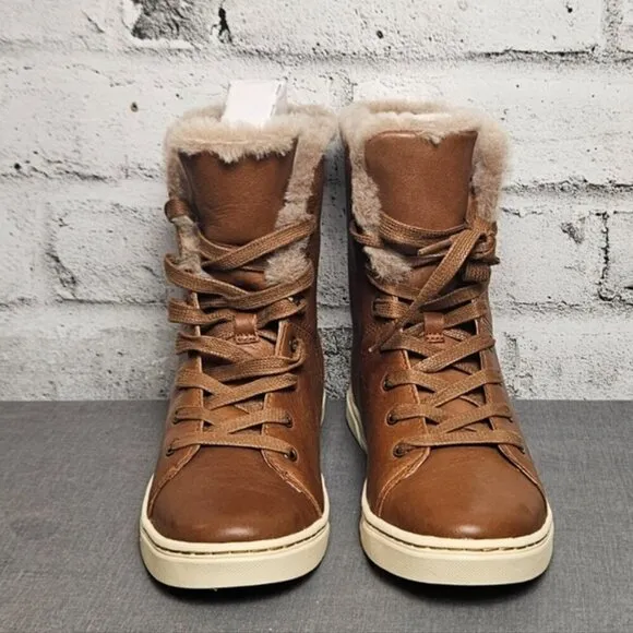 Ugg Women's Croft Luxe Quilt Boots NWT