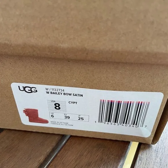 UGG Bailey Bow Satin Boots Clay Pot US Women Size 8/UK 6/EU 39