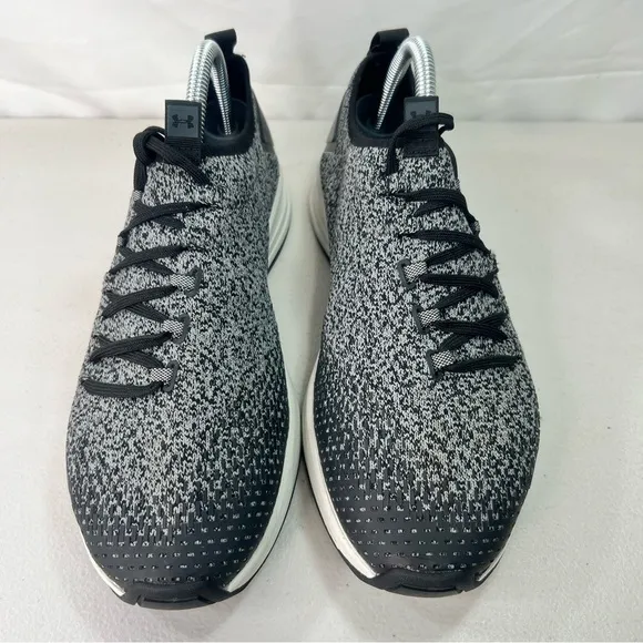 Under Armour Charged Covert Gray Knit Men's Shoe Size 8.5 SKU#24651