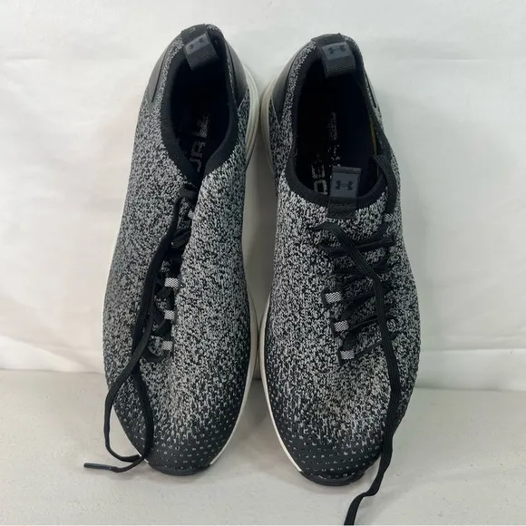 Under Armour Charged Covert Gray Knit Men's Shoe Size 8.5 SKU#24651