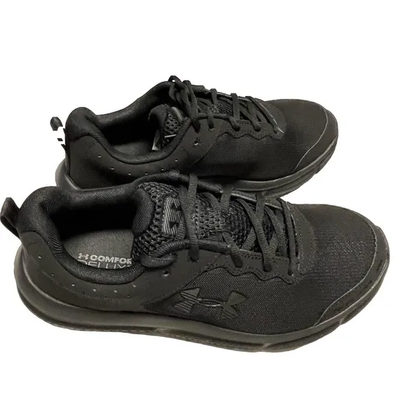 Under Armour Charges Asset 10 Running Shoes Black Sz 9.5 (4E Extra Wide) NIB