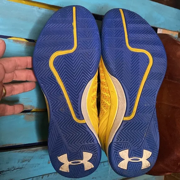 Under Armour Micro G Clutch Fit Drive Stephen Curry PE shoes size 11 yellow blue