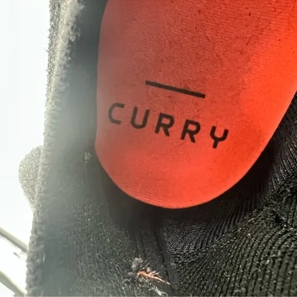 Under Armour Stephen Curry Flow Cozy Sneakers Shoes 3023815-004 Sz Mens 13