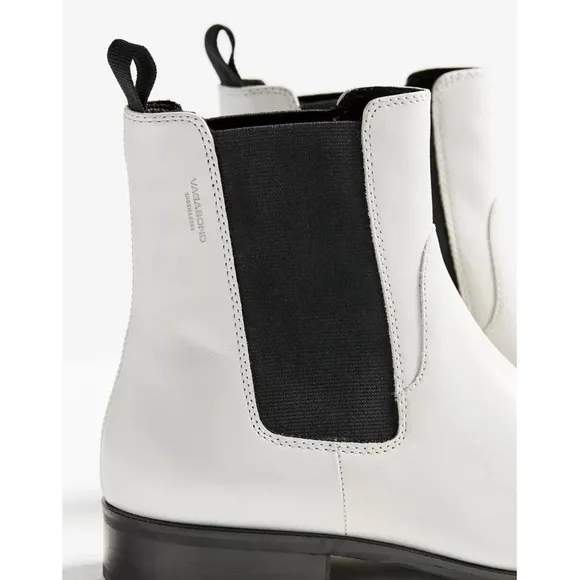 Vagabond Cora Leather Chelsea Boot
