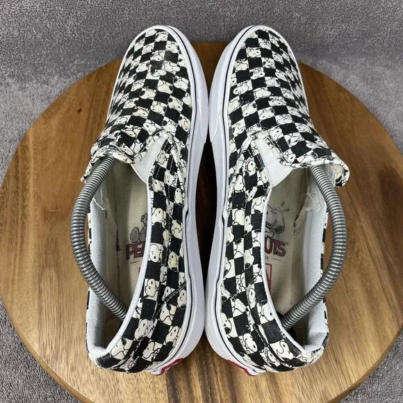 Vans 2017 Peanuts Snoopy Checkerboard Classic Slip-On Sneaker Shoes Men's Sz 11