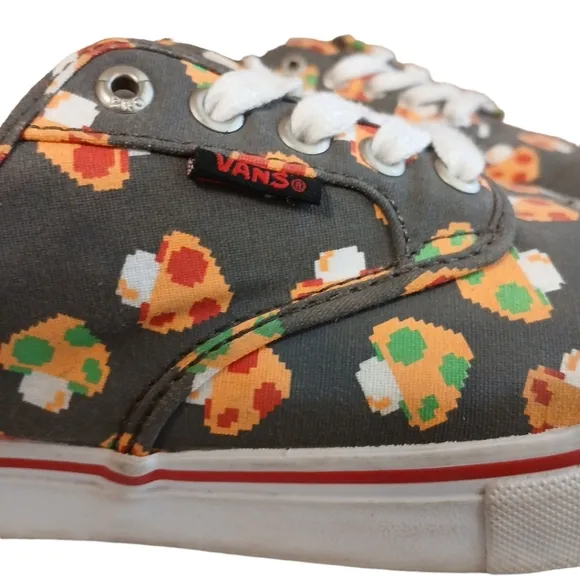 VANS &amp; Nintendo Mario Mushroom Sneakers Tennis Shoes Women's size 10