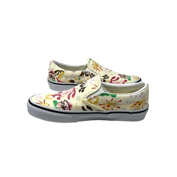 VANS Classic Slip On Sneakers Women's Size Skate Canvas White Shoes VN000BVZFRL