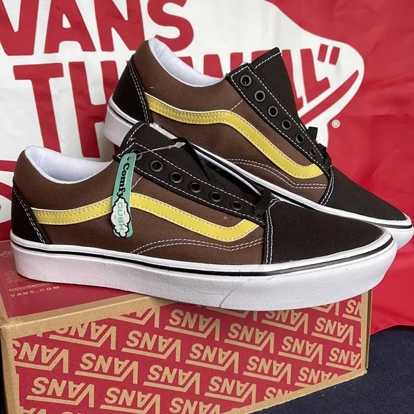 Vans Comfycush Old(Tri-Tone)BikrandrmermgldVNOA5DYC8U8WMNS sneakers