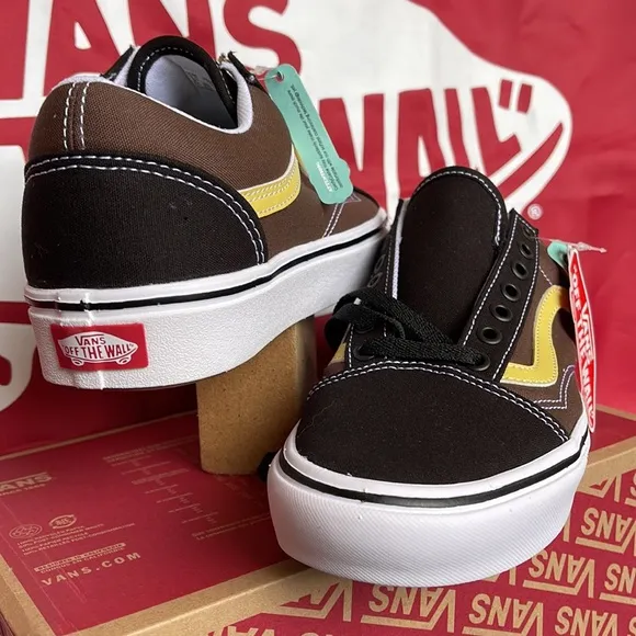 Vans Comfycush Old(Tri-Tone)BikrandrmermgldVNOA5DYC8U8WMNS sneakers