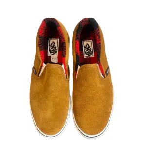 VANS Cozy Hug Unisex Slip On Shoe Size 9 or 10.5 #093