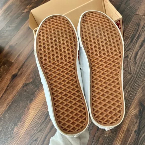 Vans Off The Wall Slip On Low Top Shoes Men Size 12 White New In Box