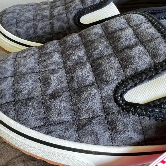 Vans Slip Er Asphalt Marshmallow Leopard Print Unisex Shoe Size 7 or 9 SKU#24421
