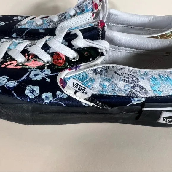 VANS Slip-On Cap (Florals) Unisex Shoe Size 7 or 8.5