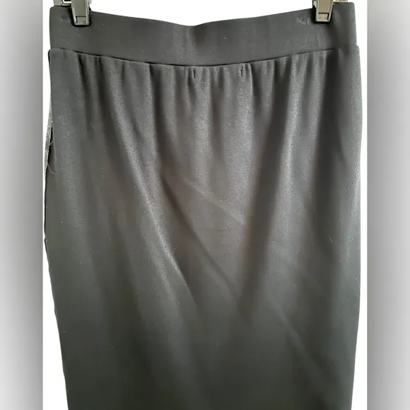 VELVET BY GRAHAM &amp; SPENCER Distressed Leatherette Miniskirt Silvery Black M✨NWT✨