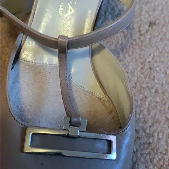 VIA SPIGA TAUPE BACKLESS HEELS  ITALIAN LEATHER SZ 6