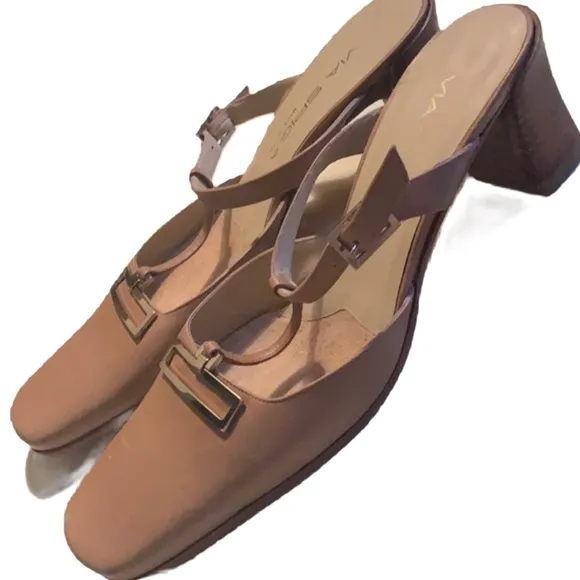 VIA SPIGA TAUPE BACKLESS HEELS  ITALIAN LEATHER SZ 6