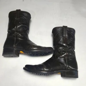 Vibram Men Brown Boots Size 8.5