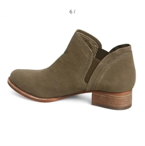 Vince Camuto Carlal Taupe Leather Booties Luxury Silk Goat Texture Ankle Boots