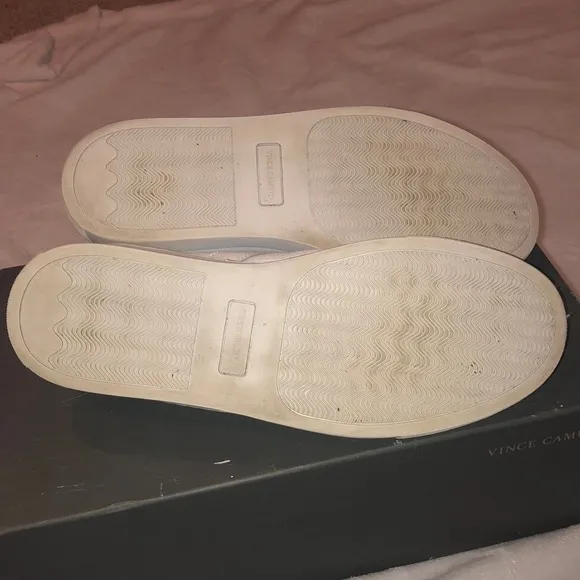 Vince Camuto leather sneakers size 8​​​