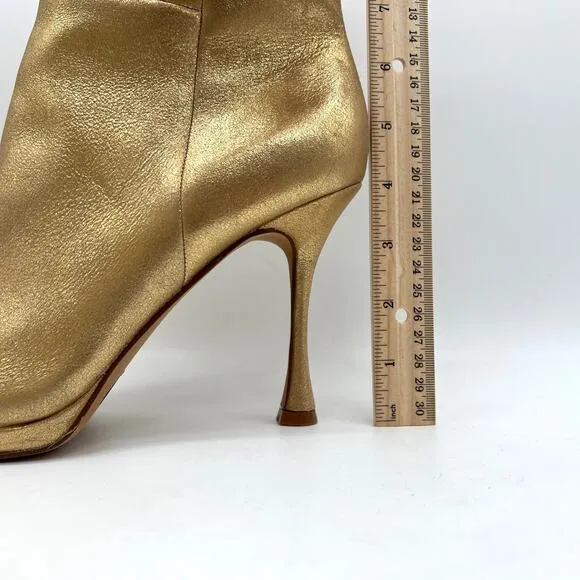 VINCE CAMUTO Pitonnda Gold Leather Boots Womens 8 Metallic Heeled Pointy Toe