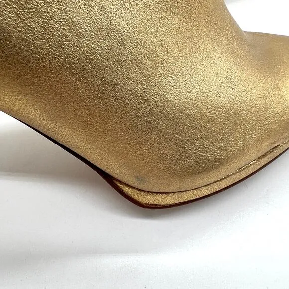 VINCE CAMUTO Pitonnda Gold Leather Boots Womens 8 Metallic Heeled Pointy Toe