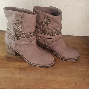 Vince Camuto Taupe suede studded ankle boots with buckle detail, size 7​