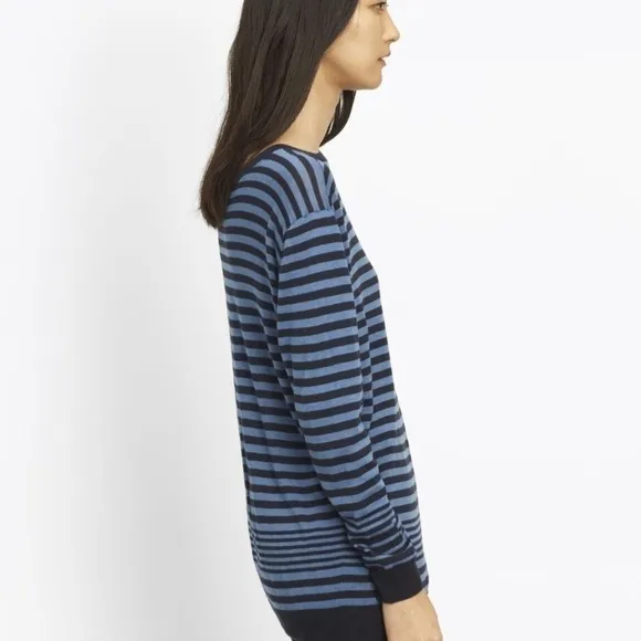 Vince Ribbed Striped Cashmere Boat Neck Sweater Black and Blue Size M